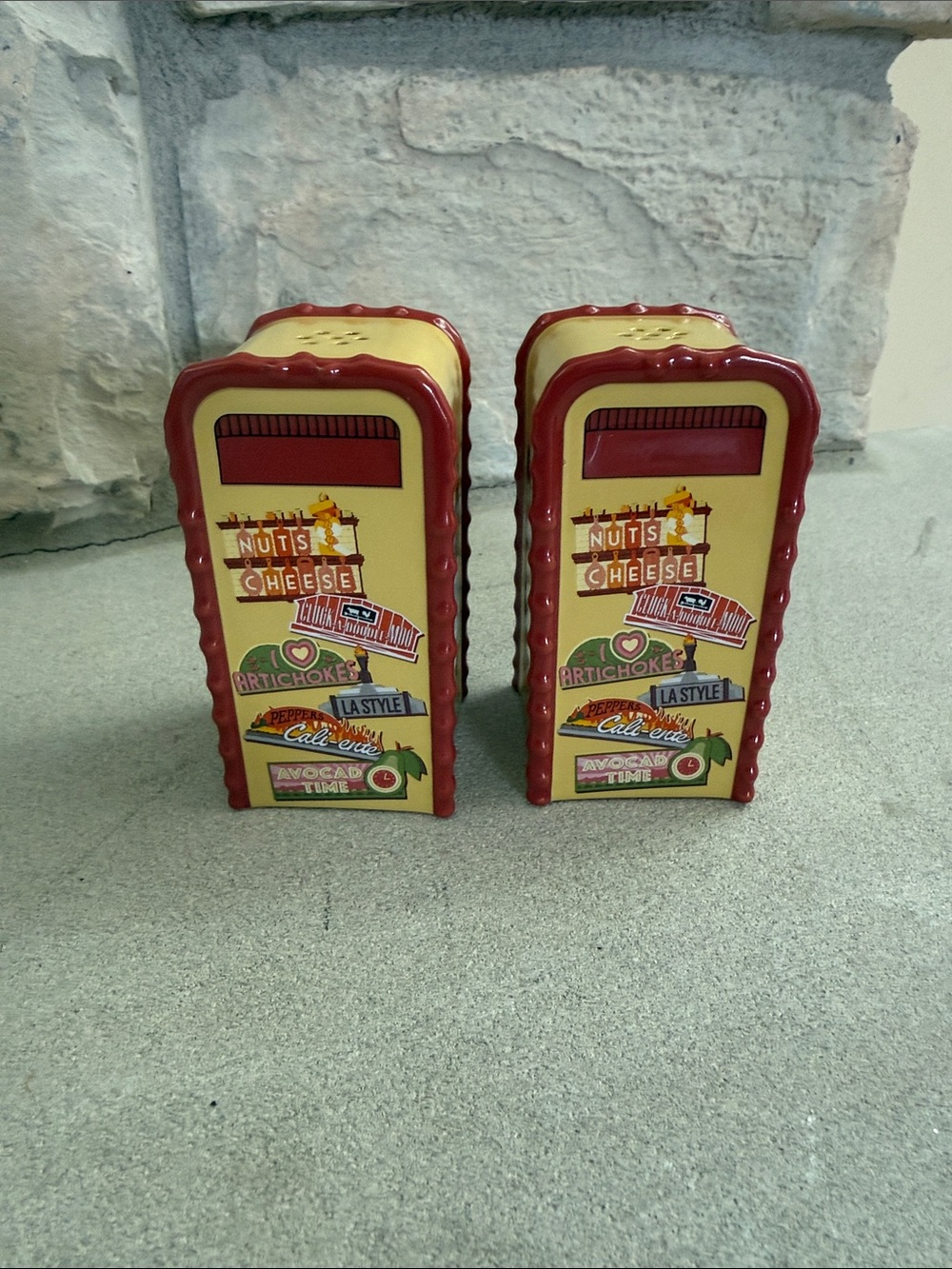 Disney California Adventure Food & Wine Festival Salt & Pepper Shaker Set - Picture 3 of 11
